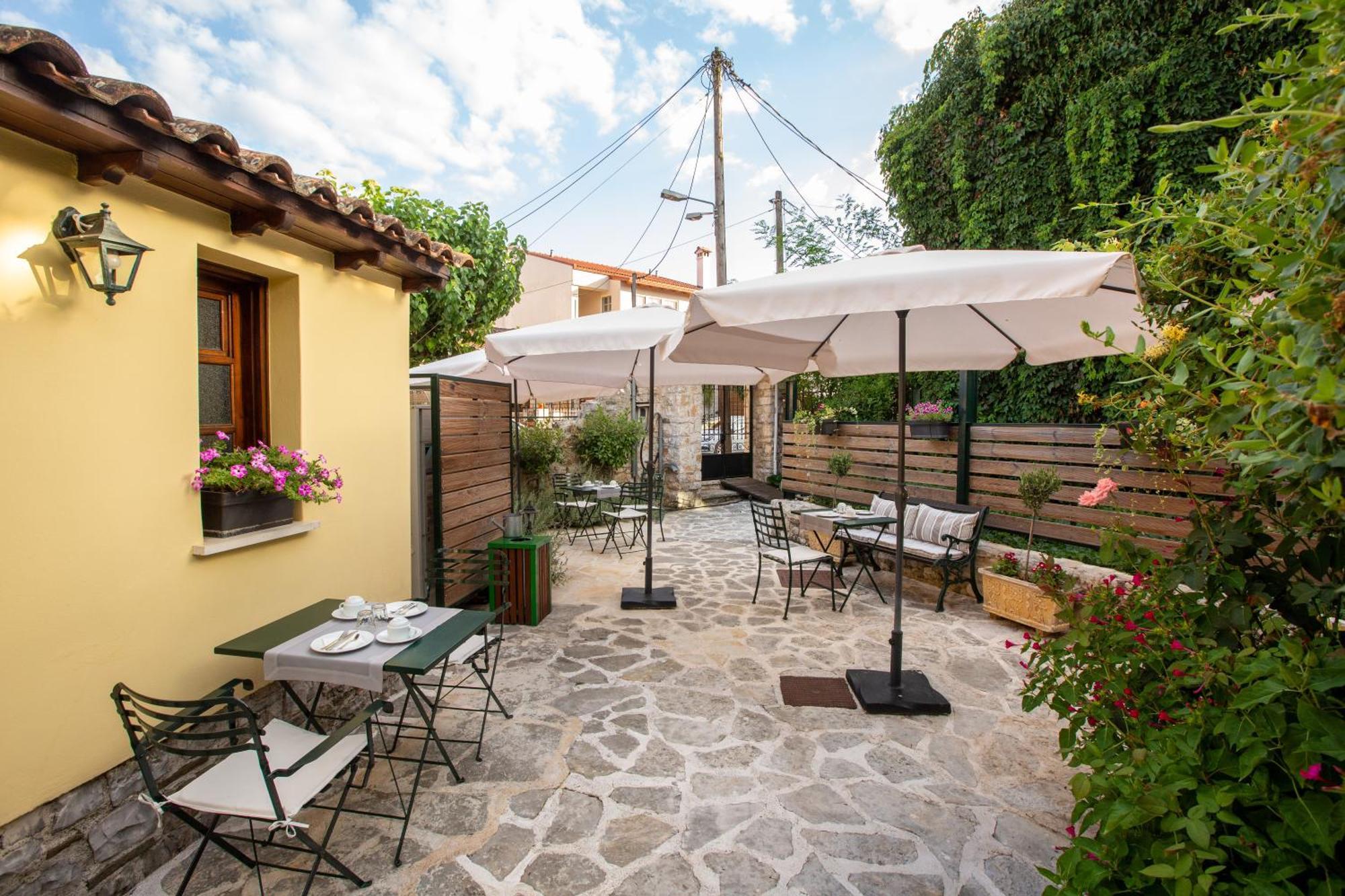 Hotel Kastro Ioannina Exterior photo